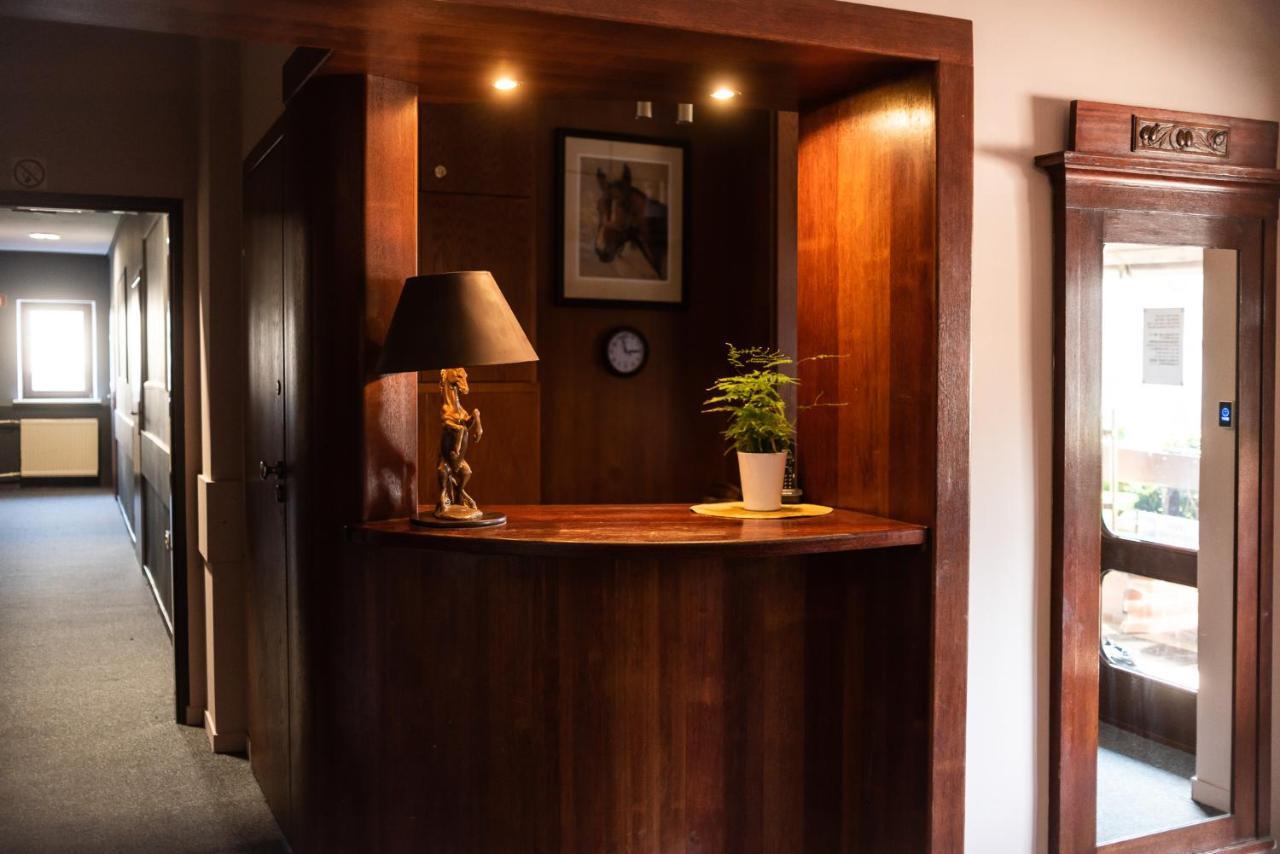 Hotel Podkowa Wroclaw Dış mekan fotoğraf