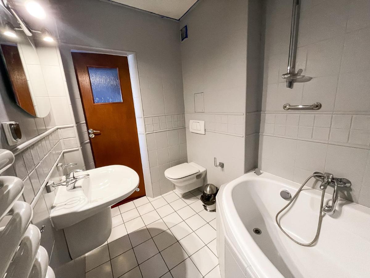 Hotel Podkowa Wroclaw Dış mekan fotoğraf