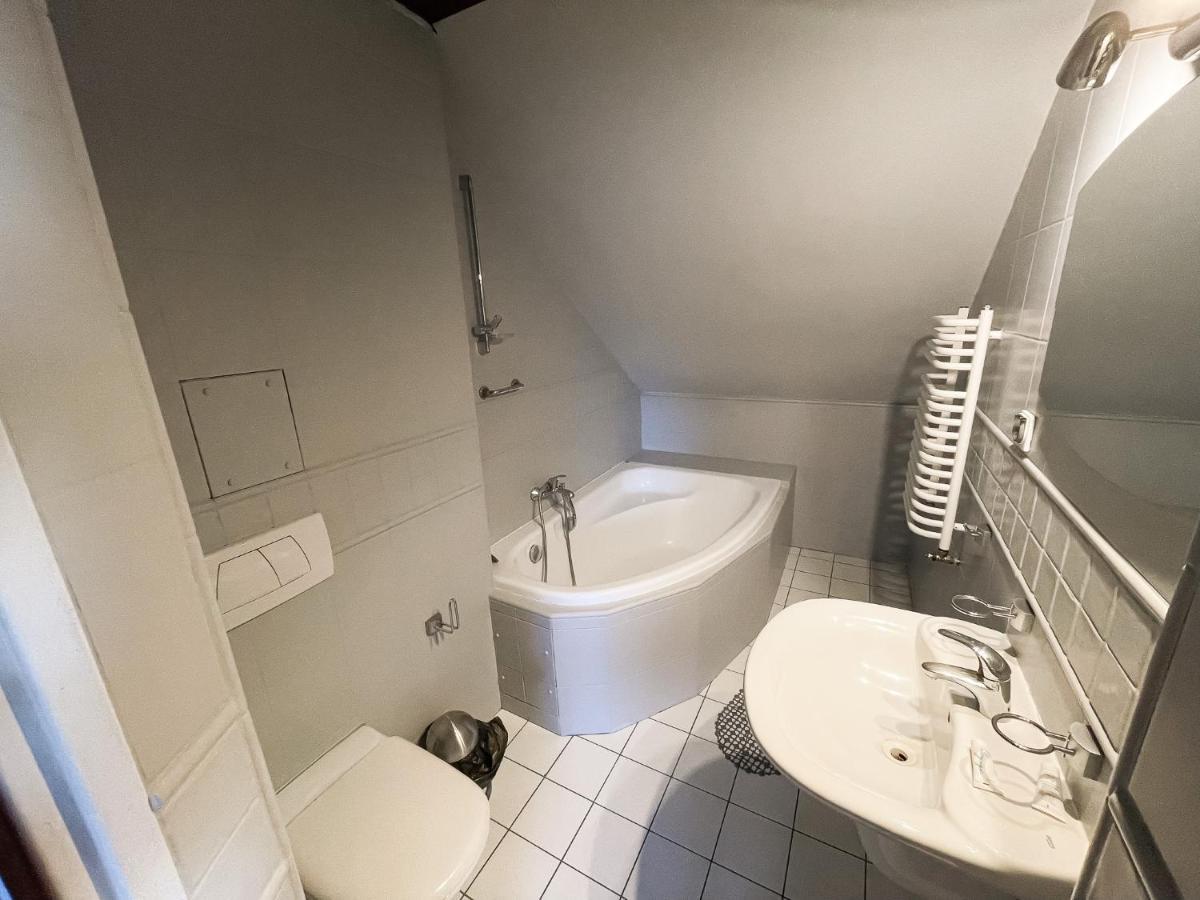 Hotel Podkowa Wroclaw Dış mekan fotoğraf