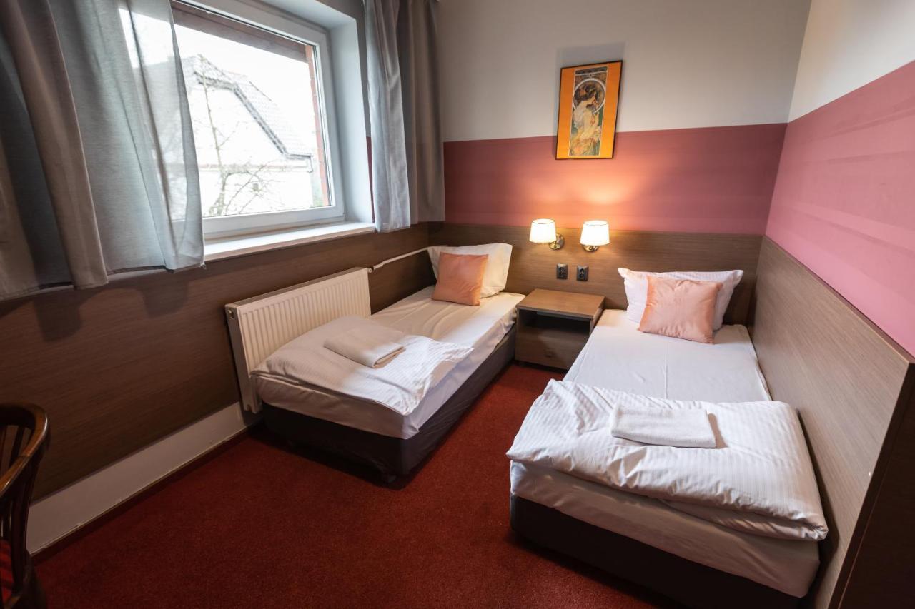 Hotel Podkowa Wroclaw Dış mekan fotoğraf
