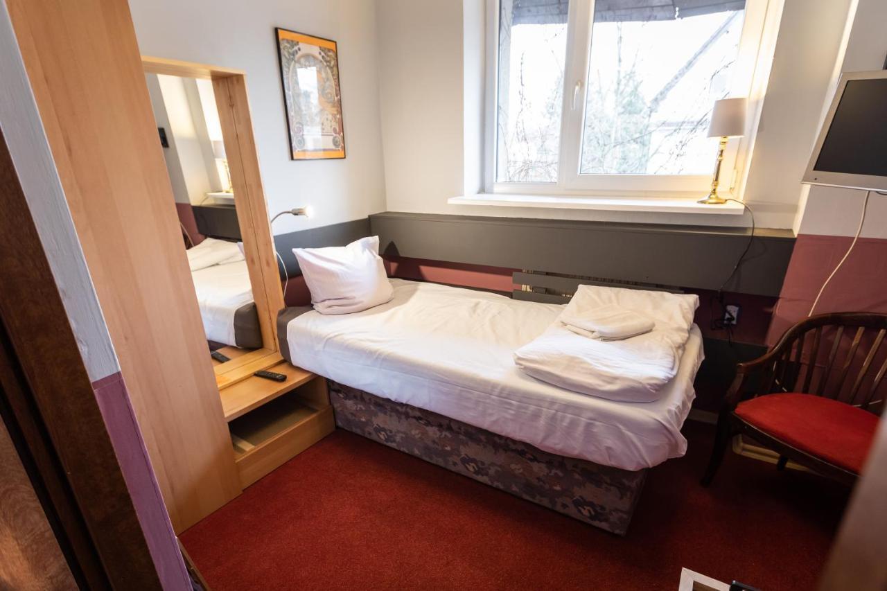 Hotel Podkowa Wroclaw Dış mekan fotoğraf