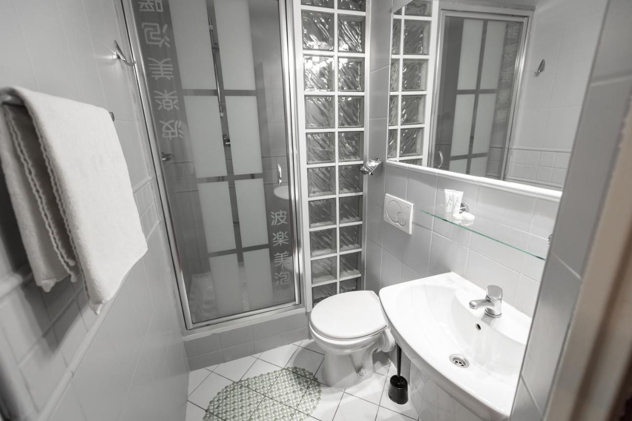 Hotel Podkowa Wroclaw Dış mekan fotoğraf