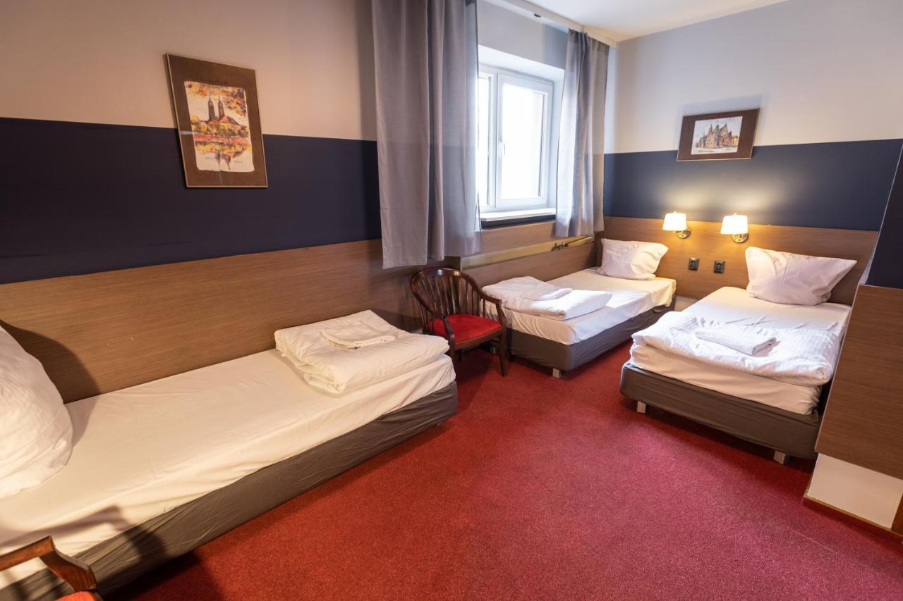 Hotel Podkowa Wroclaw Dış mekan fotoğraf