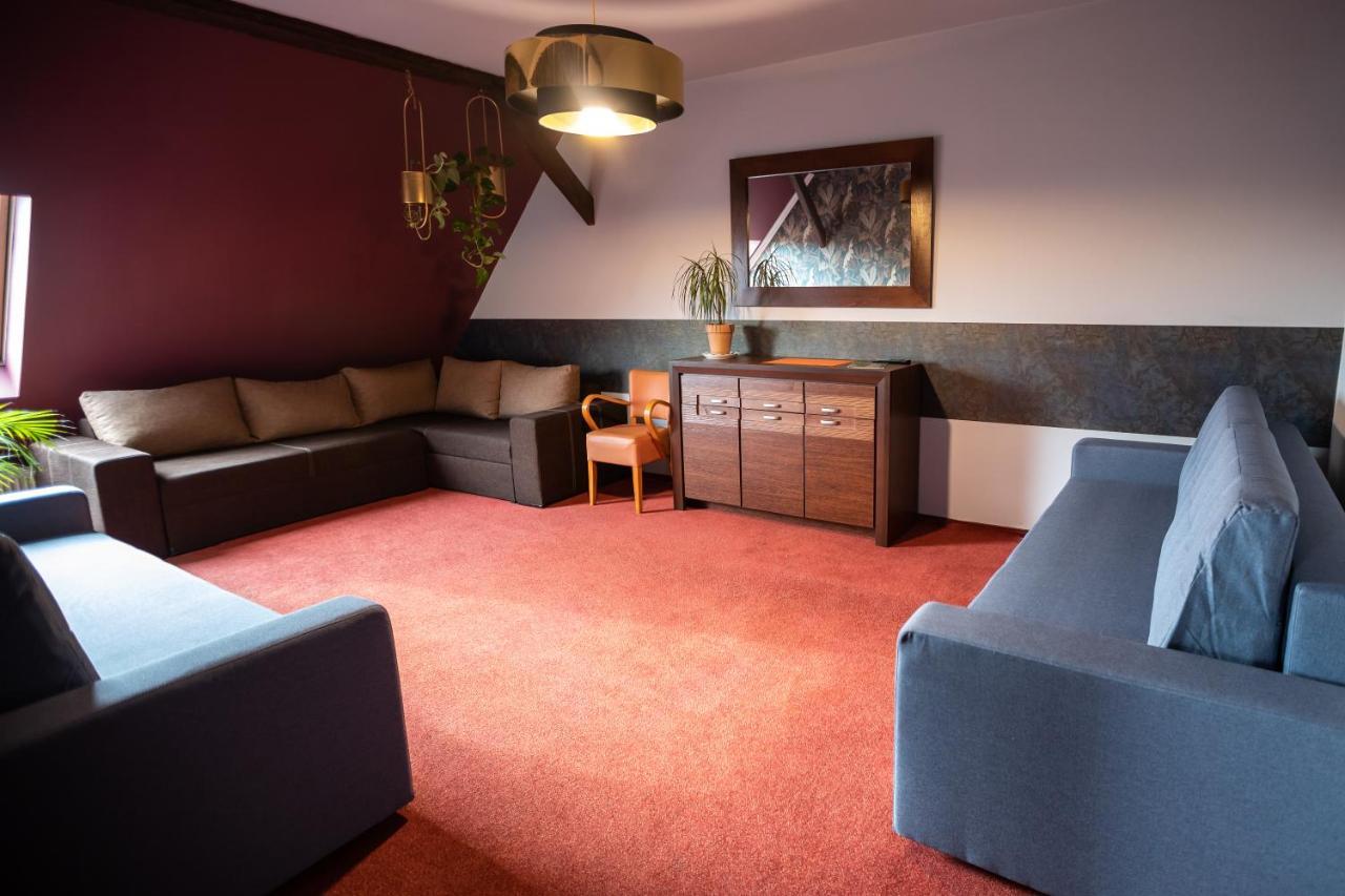 Hotel Podkowa Wroclaw Dış mekan fotoğraf