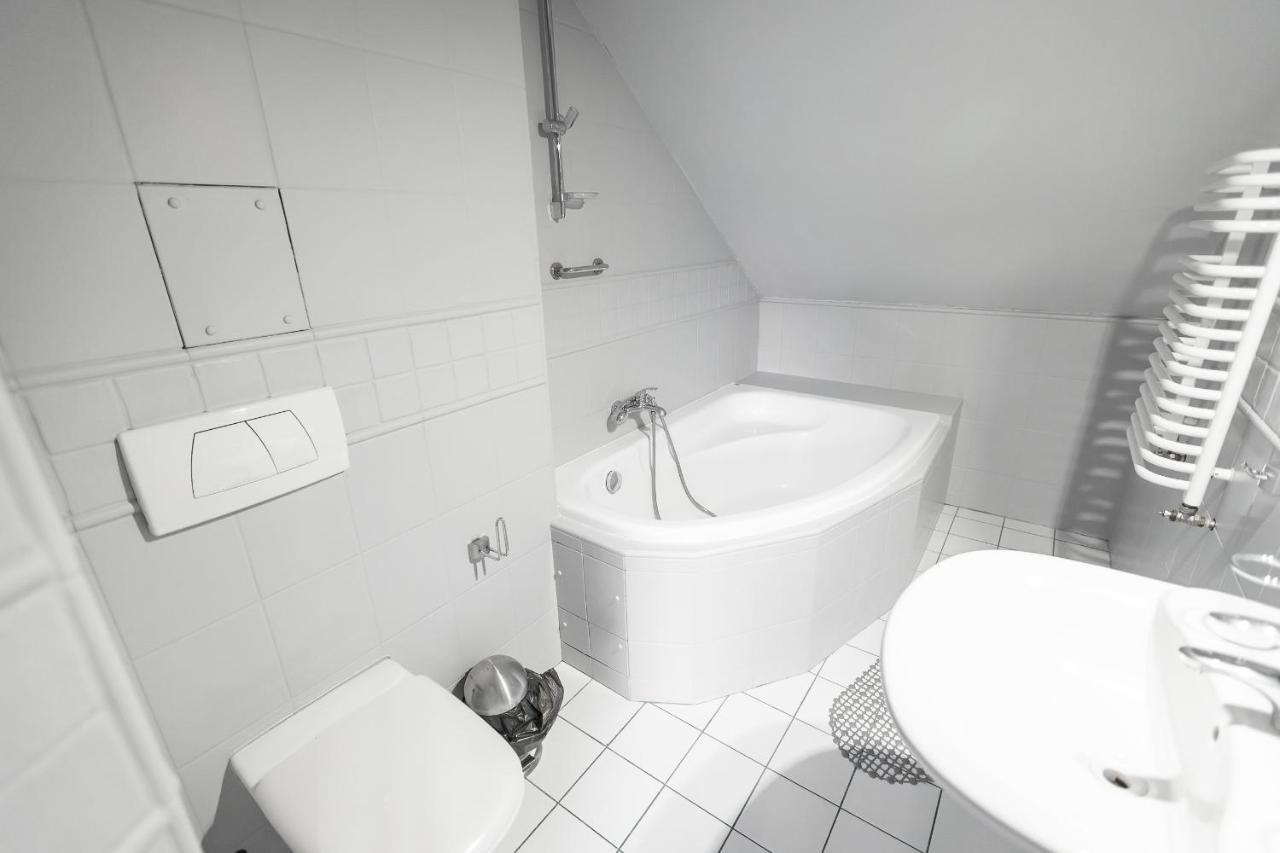 Hotel Podkowa Wroclaw Dış mekan fotoğraf